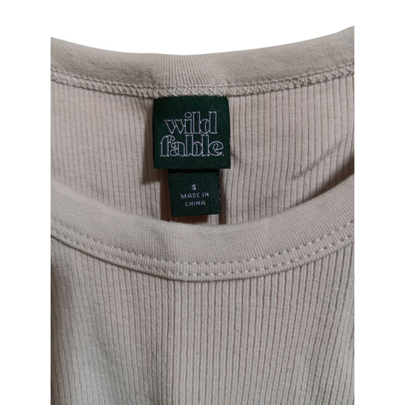 Wild Fable Beige Ribbed Tank with Cutout Heart Black Embrodierd Edging Detail - Picture 7 of 9